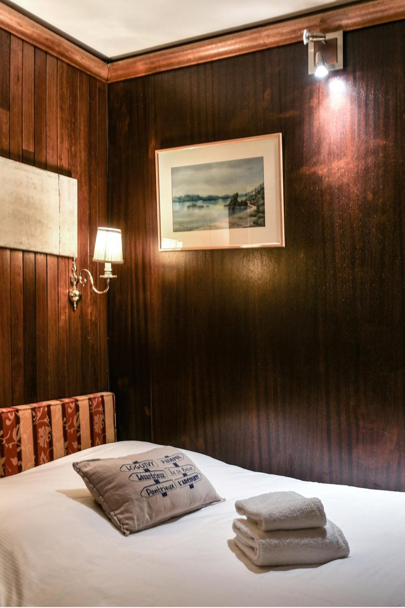 Hotel K'Loys パンポル エクステリア 写真