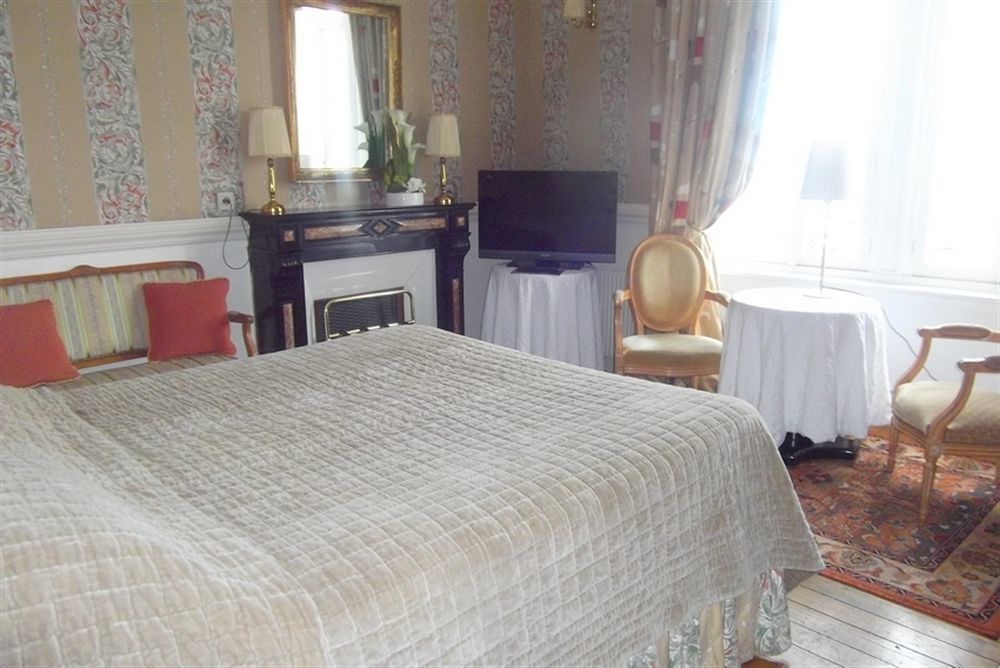 Hotel K'Loys パンポル エクステリア 写真